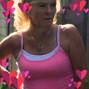 Meet your Posher, Tina